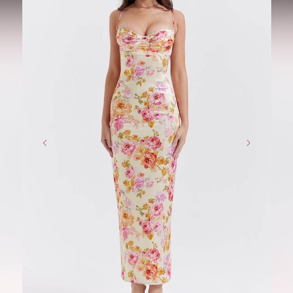 HOUSE OF CB Josefina dress - Picture 2 of 5